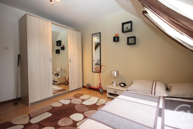 Appartement F4 à vendre - 4 pièces - 61.25 m2 - LA CHAPELLE ST MESMIN - 45 - CENTRE - Century 21 Help'Immo Appartement F4 à vendre - 4 pièces - 61.25 m2 - LA CHAPELLE ST MESMIN - 45 - CENTRE - Century 21 Help'Immo