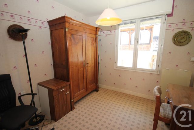 maison à vendre - 6 pièces - 108.27 m2 - LA CHAPELLE ST MESMIN - 45 - CENTRE - Century 21 Help'Immo