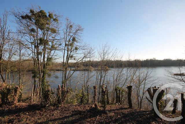 Afficher la photo en grand terrain à vendre - 6551.0 m2 - ST AY - 45 - CENTRE - Century 21 Help'Immo