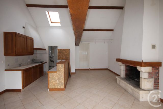 Appartement F4 à vendre - 4 pièces - 104.0 m2 - LA CHAPELLE ST MESMIN - 45 - CENTRE - Century 21 Help'Immo
