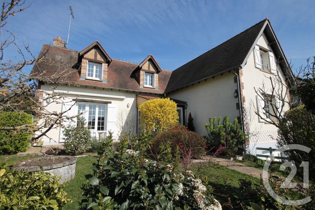 maison à vendre - 5 pièces - 135.61 m2 - LA CHAPELLE ST MESMIN - 45 - CENTRE - Century 21 Help'Immo maison à vendre - 5 pièces - 135.61 m2 - LA CHAPELLE ST MESMIN - 45 - CENTRE - Century 21 Help'Immo