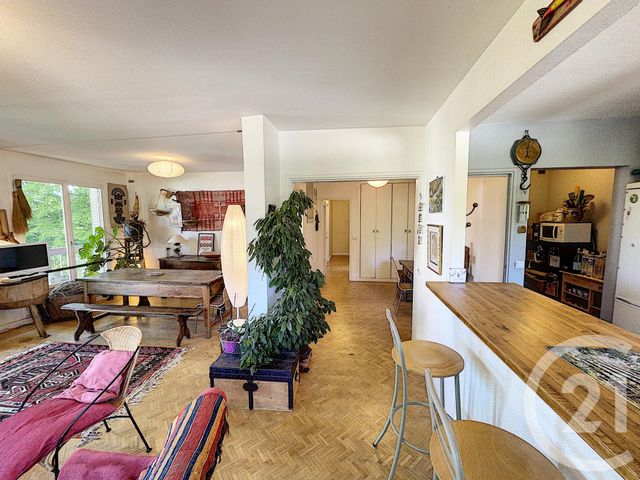 Appartement F4 à vendre - 4 pièces - 86.3 m2 - ORLEANS - 45 - CENTRE - Century 21 Help'Immo Appartement F4 à vendre - 4 pièces - 86.3 m2 - ORLEANS - 45 - CENTRE - Century 21 Help'Immo