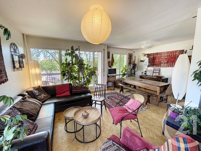 Appartement F4 à vendre - 4 pièces - 86.3 m2 - ORLEANS - 45 - CENTRE - Century 21 Help'Immo Appartement F4 à vendre - 4 pièces - 86.3 m2 - ORLEANS - 45 - CENTRE - Century 21 Help'Immo