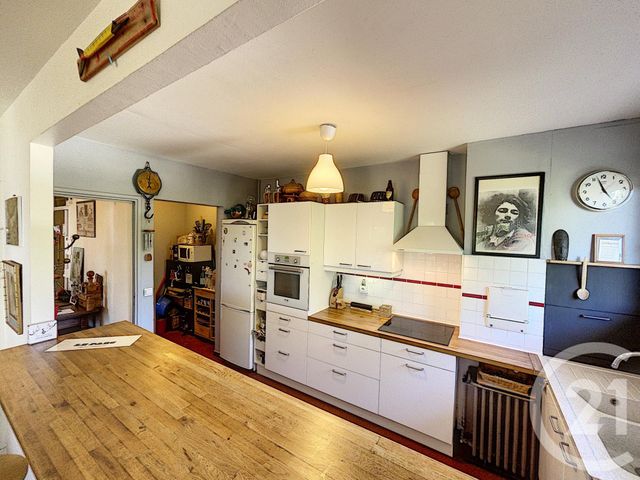 Appartement F4 à vendre - 4 pièces - 86.3 m2 - ORLEANS - 45 - CENTRE - Century 21 Help'Immo Appartement F4 à vendre - 4 pièces - 86.3 m2 - ORLEANS - 45 - CENTRE - Century 21 Help'Immo