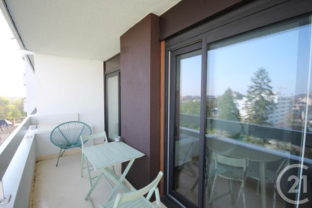Appartement F2 à vendre - 2 pièces - 58.45 m2 - ORLEANS - 45 - CENTRE - Century 21 Help'Immo