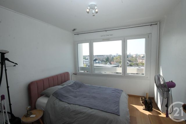 Appartement F2 à vendre - 2 pièces - 58.45 m2 - ORLEANS - 45 - CENTRE - Century 21 Help'Immo