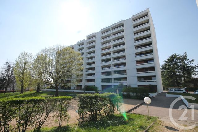 Appartement F2 à vendre - 2 pièces - 58.45 m2 - ORLEANS - 45 - CENTRE - Century 21 Help'Immo