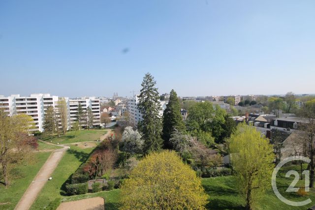 Appartement F2 à vendre - 2 pièces - 58.45 m2 - ORLEANS - 45 - CENTRE - Century 21 Help'Immo