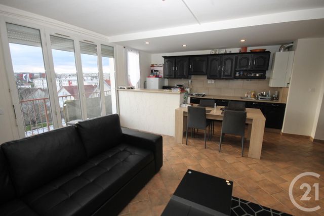 Appartement F3 à vendre - 3 pièces - 61.79 m2 - ST JEAN DE LA RUELLE - 45 - CENTRE - Century 21 Help'Immo Appartement F3 à vendre - 3 pièces - 61.79 m2 - ST JEAN DE LA RUELLE - 45 - CENTRE - Century 21 Help'Immo