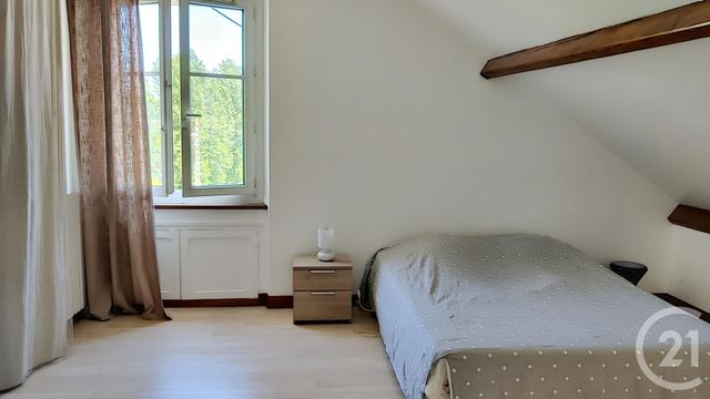 Appartement F5 à vendre - 5 pièces - 77.32 m2 - LA CHAPELLE ST MESMIN - 45 - CENTRE - Century 21 Help'Immo Appartement F5 à vendre - 5 pièces - 77.32 m2 - LA CHAPELLE ST MESMIN - 45 - CENTRE - Century 21 Help'Immo