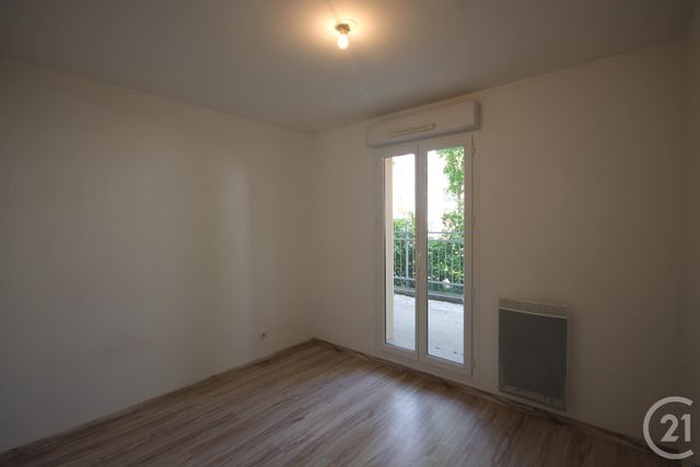 Appartement F4 à vendre - 3 pièces - 73.49 m2 - ORLEANS - 45 - CENTRE - Century 21 Help'Immo Appartement F4 à vendre - 3 pièces - 73.49 m2 - ORLEANS - 45 - CENTRE - Century 21 Help'Immo
