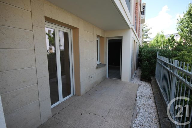 Appartement F4 à vendre - 3 pièces - 73.49 m2 - ORLEANS - 45 - CENTRE - Century 21 Help'Immo Appartement F4 à vendre - 3 pièces - 73.49 m2 - ORLEANS - 45 - CENTRE - Century 21 Help'Immo
