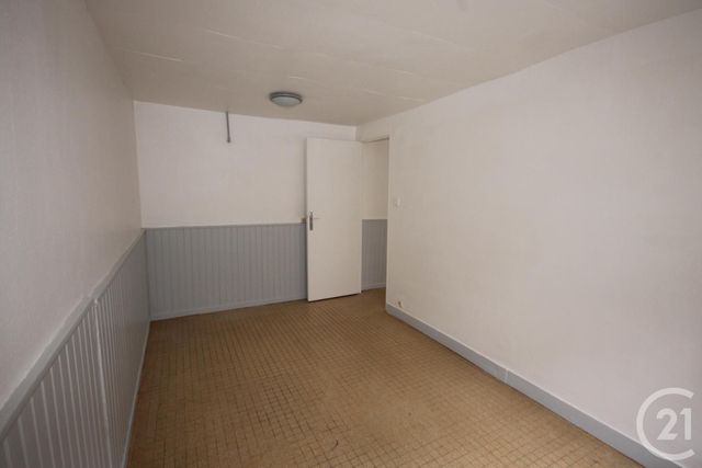 Appartement F2 à louer - 2 pièces - 36.97 m2 - LA CHAPELLE ST MESMIN - 45 - CENTRE - Century 21 Help'Immo Appartement F2 à louer - 2 pièces - 36.97 m2 - LA CHAPELLE ST MESMIN - 45 - CENTRE - Century 21 Help'Immo