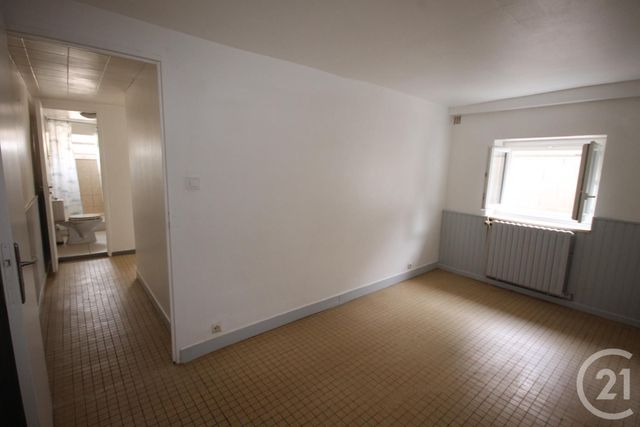Appartement F2 à louer - 2 pièces - 36.97 m2 - LA CHAPELLE ST MESMIN - 45 - CENTRE - Century 21 Help'Immo Appartement F2 à louer - 2 pièces - 36.97 m2 - LA CHAPELLE ST MESMIN - 45 - CENTRE - Century 21 Help'Immo