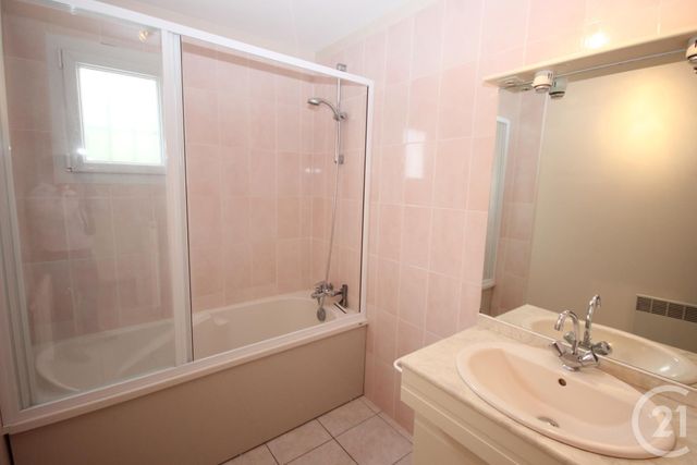 Afficher la photo en grand maison à louer - 5 pièces - 87.33 m2 - HUISSEAU SUR MAUVES - 45 - CENTRE - Century 21 Help'Immo