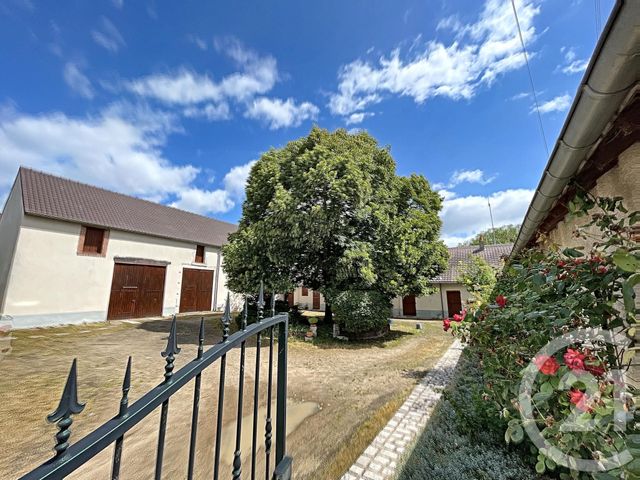 Afficher la photo en grand maison à vendre - 4 pièces - 417.0 m2 - LA CHAPELLE ST MESMIN - 45 - CENTRE - Century 21 Help'Immo