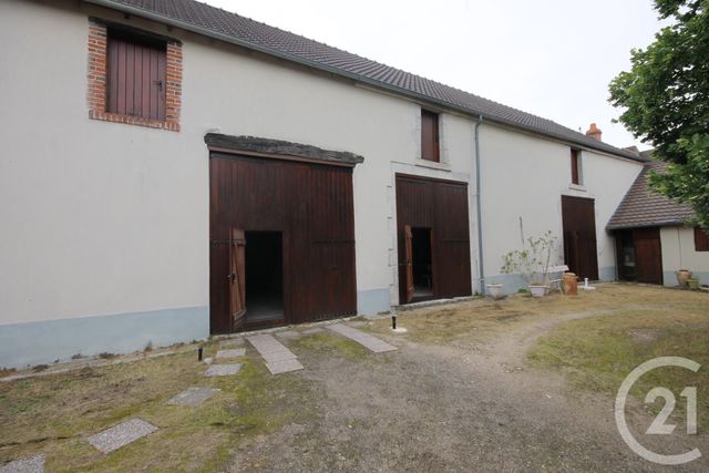 Afficher la photo en grand maison à vendre - 4 pièces - 417.0 m2 - LA CHAPELLE ST MESMIN - 45 - CENTRE - Century 21 Help'Immo
