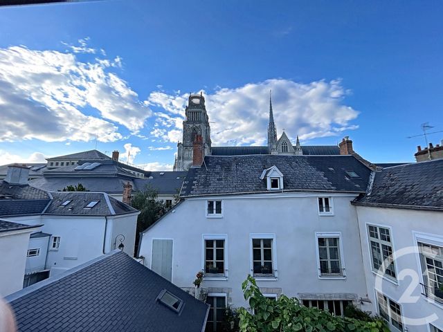 Afficher la photo en grand Appartement T1 à vendre - 1 pièce - 51.52 m2 - ORLEANS - 45 - CENTRE - Century 21 Help'Immo