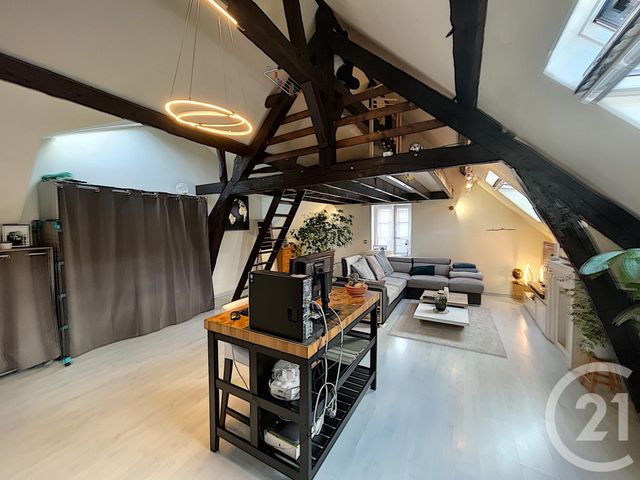 Afficher la photo en grand Appartement T1 à vendre - 1 pièce - 51.52 m2 - ORLEANS - 45 - CENTRE - Century 21 Help'Immo