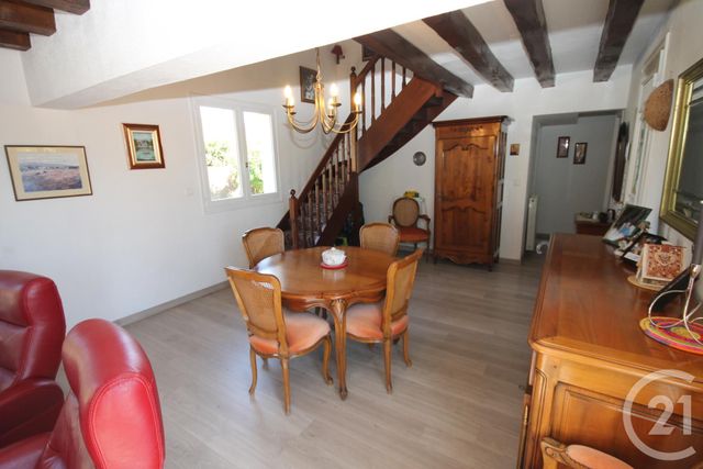 Afficher la photo en grand maison à vendre - 5 pièces - 135.61 m2 - LA CHAPELLE ST MESMIN - 45 - CENTRE - Century 21 Help'Immo
