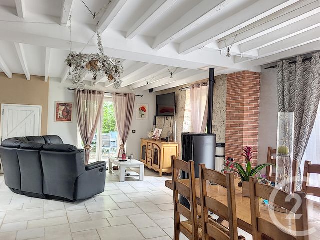 Afficher la photo en grand maison à vendre - 10 pièces - 305.22 m2 - ST PERAVY LA COLOMBE - 45 - CENTRE - Century 21 Help'Immo