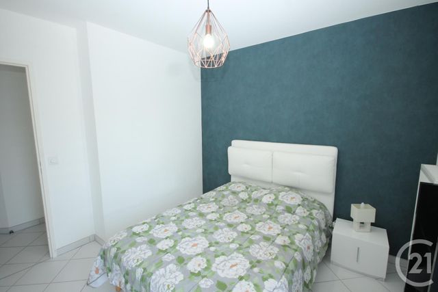 Appartement F3 à vendre - 3 pièces - 58.95 m2 - LA CHAPELLE ST MESMIN - 45 - CENTRE - Century 21 Help'Immo