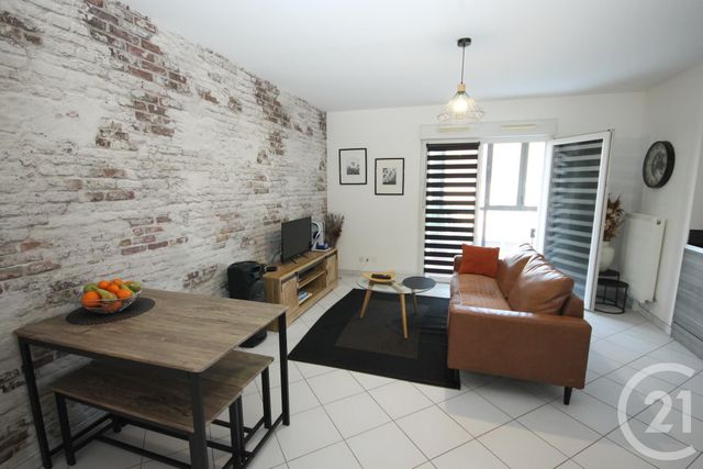 Appartement F3 à vendre - 3 pièces - 58.95 m2 - LA CHAPELLE ST MESMIN - 45 - CENTRE - Century 21 Help'Immo