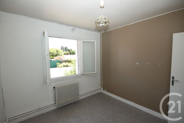 maison à vendre - 4 pièces - 87.79 m2 - ST JEAN DE LA RUELLE - 45 - CENTRE - Century 21 Help'Immo