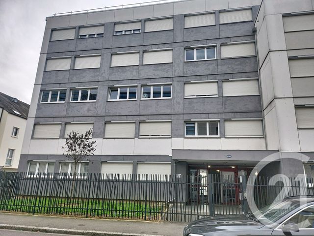 Appartement F2 à vendre - 3 pièces - 42.82 m2 - ORLEANS - 45 - CENTRE - Century 21 Help'Immo