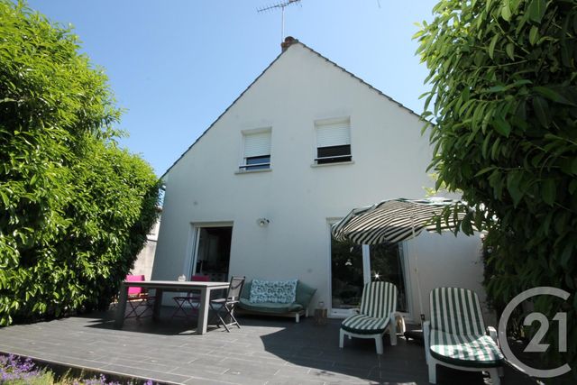 Afficher la photo en grand maison à vendre - 6 pièces - 149.42 m2 - LA CHAPELLE ST MESMIN - 45 - CENTRE - Century 21 Help'Immo