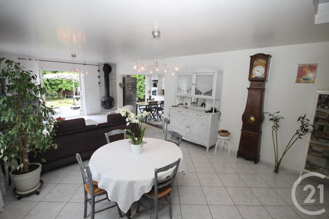 maison à vendre - 6 pièces - 149.42 m2 - LA CHAPELLE ST MESMIN - 45 - CENTRE - Century 21 Help'Immo