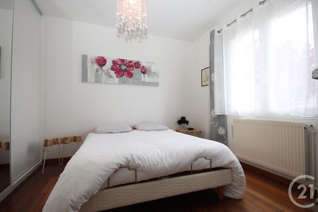 Afficher la photo en grand maison à vendre - 6 pièces - 149.42 m2 - LA CHAPELLE ST MESMIN - 45 - CENTRE - Century 21 Help'Immo