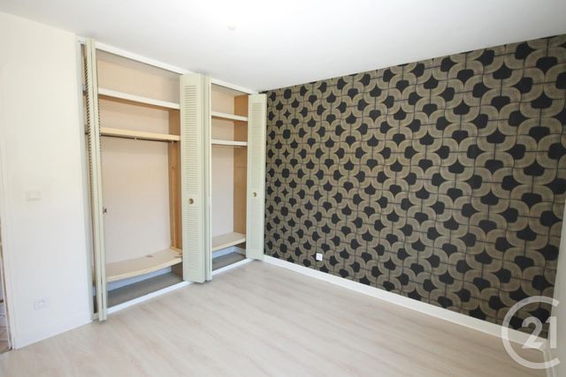 maison à vendre - 4 pièces - 90.19 m2 - ST JEAN DE LA RUELLE - 45 - CENTRE - Century 21 Help'Immo