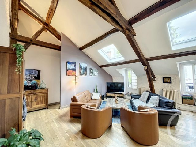 Appartement F5 à vendre - 5 pièces - 138.92 m2 - ORLEANS - 45 - CENTRE - Century 21 Help'Immo