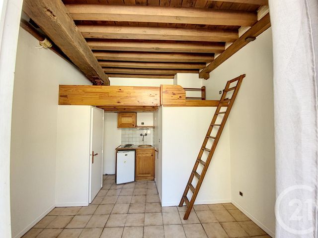 Appartement F1 à louer - 1 pièce - 13.04 m2 - ORLEANS - 45 - CENTRE - Century 21 Help'Immo