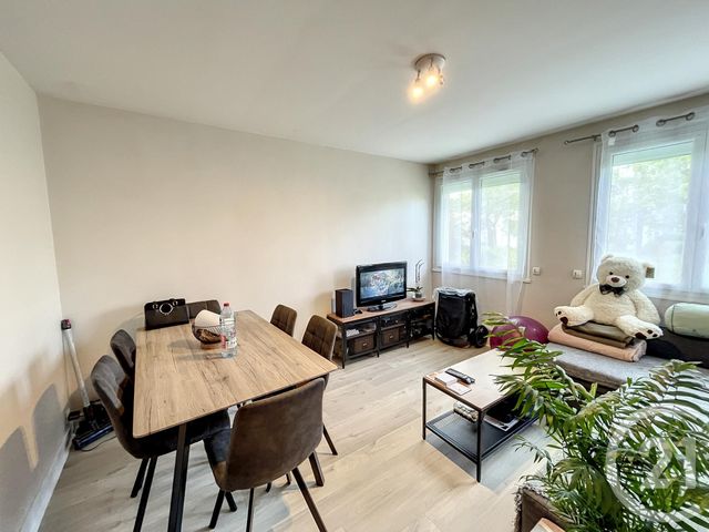 Appartement F2 à louer - 2 pièces - 46.7 m2 - OLIVET - 45 - CENTRE - Century 21 Help'Immo