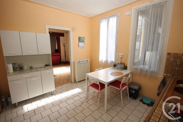 maison à vendre - 4 pièces - 103.87 m2 - ST JEAN DE LA RUELLE - 45 - CENTRE - Century 21 Help'Immo