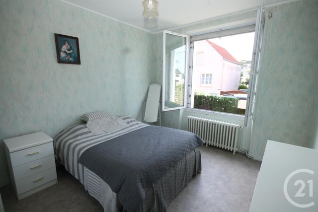 maison à vendre - 4 pièces - 103.87 m2 - ST JEAN DE LA RUELLE - 45 - CENTRE - Century 21 Help'Immo