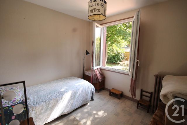 maison à vendre - 4 pièces - 103.87 m2 - ST JEAN DE LA RUELLE - 45 - CENTRE - Century 21 Help'Immo