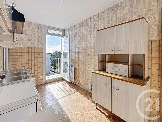 Appartement F1 à vendre - 1 pièce - 36.16 m2 - LA CHAPELLE ST MESMIN - 45 - CENTRE - Century 21 Help'Immo