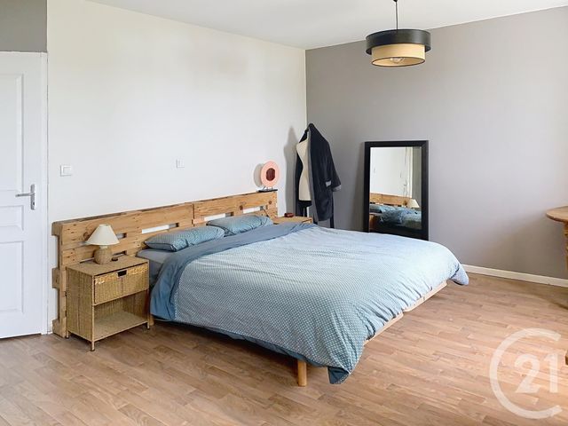 Afficher la photo en grand maison à vendre - 5 pièces - 140.53 m2 - ST HILAIRE ST MESMIN - 45 - CENTRE - Century 21 Help'Immo