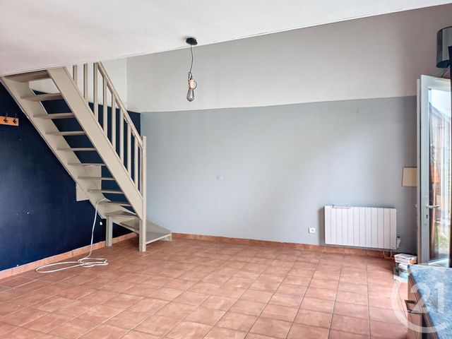 Appartement Duplex à vendre - 2 pièces - 40.0 m2 - CERCOTTES - 45 - CENTRE - Century 21 Help'Immo
