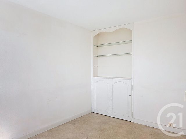 Appartement F2 à vendre - 2 pièces - 41.56 m2 - ST JEAN DE LA RUELLE - 45 - CENTRE - Century 21 Help'Immo
