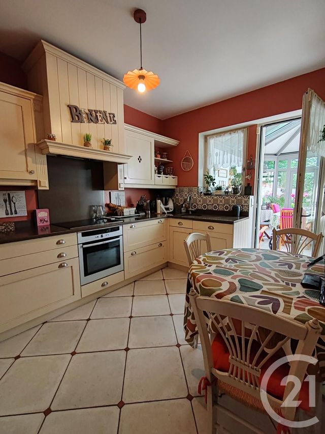 Afficher la photo en grand maison à vendre - 8 pièces - 170.0 m2 - ORLEANS - 45 - CENTRE - Century 21 Help'Immo