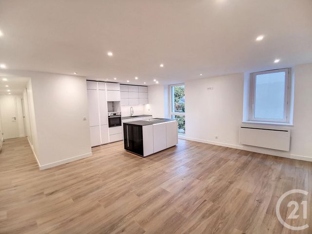 Appartement F3 à louer - 3 pièces - 69.38 m2 - ORLEANS - 45 - CENTRE - Century 21 Help'Immo