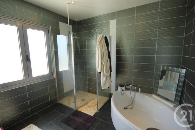maison à vendre - 6 pièces - 138.51 m2 - LA CHAPELLE ST MESMIN - 45 - CENTRE - Century 21 Help'Immo