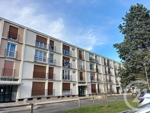 Appartement F3 à louer LA CHAPELLE ST MESMIN