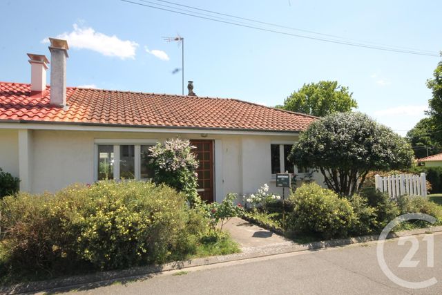maison à vendre - 3 pièces - 72.39 m2 - ST JEAN DE LA RUELLE - 45 - CENTRE - Century 21 Help'Immo
