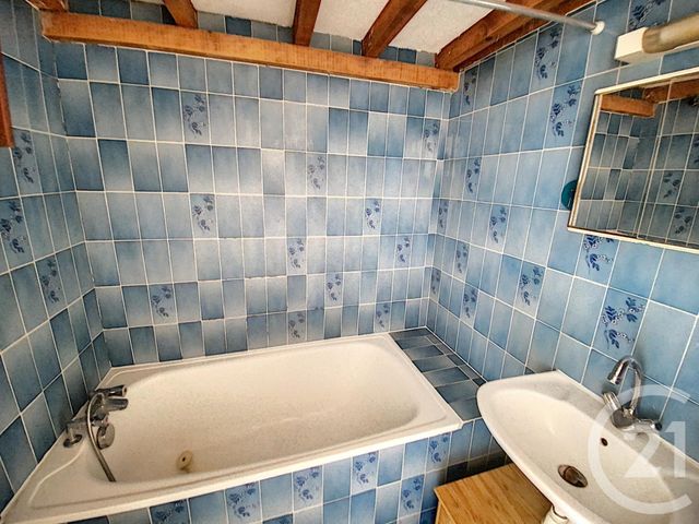 Appartement F1 à louer - 1 pièce - 13.04 m2 - ORLEANS - 45 - CENTRE - Century 21 Help'Immo