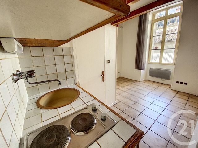 Appartement F1 à louer - 1 pièce - 13.04 m2 - ORLEANS - 45 - CENTRE - Century 21 Help'Immo